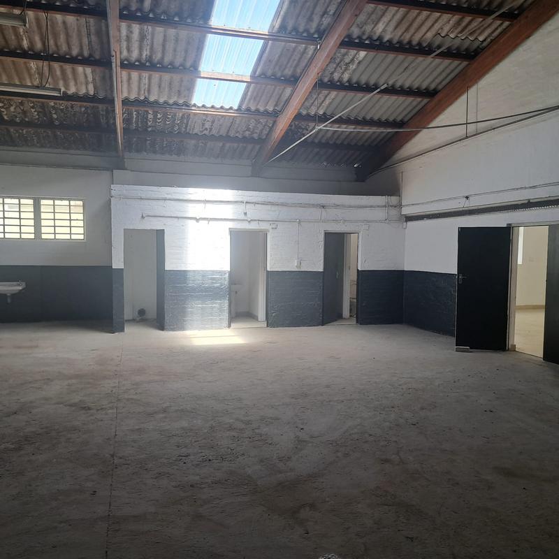 To Let commercial Property for Rent in North End Eastern Cape